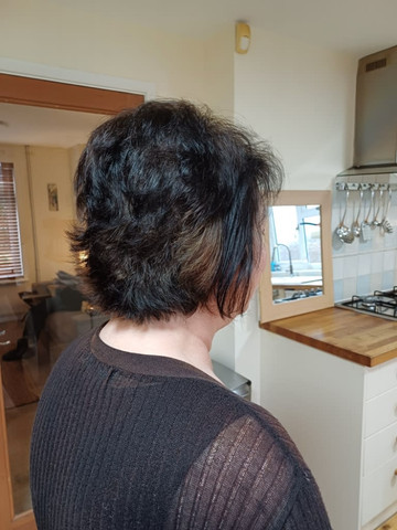 Short curly black hairstyle